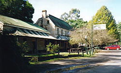 Settlers Arms Inn - Mackay Tourism 2
