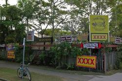 Cock And Bull Tavern - Mackay Tourism 2