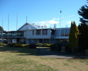 Goulburn Golf Club - Mackay Tourism 1
