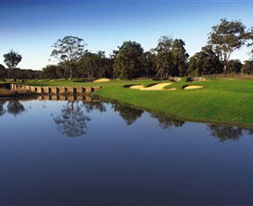 Kooindah Waters Golf Club - Mackay Tourism 0