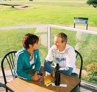 Narooma Golf Club - Mackay Tourism