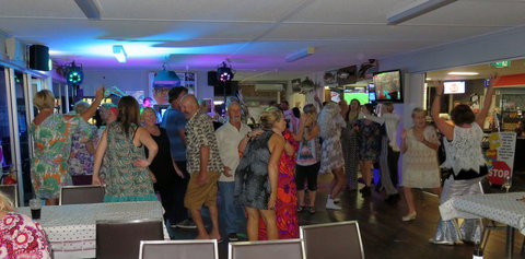 Lake Conjola Bowling Club - Mackay Tourism 3