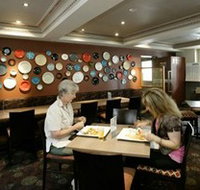 The Harlequin Inn - Mackay Tourism