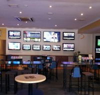 Tacking Point Tavern - Mackay Tourism