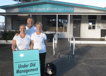 Hyams Beach Store And Cafe - Mackay Tourism 3