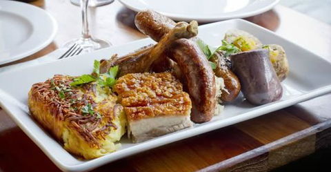 Essen Restaurant & Beer Cafe - Mackay Tourism 4