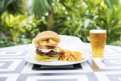 Bellvista Tavern - Mackay Tourism 1