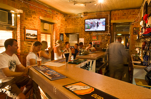 Belmore Hotel Scone - Mackay Tourism 1