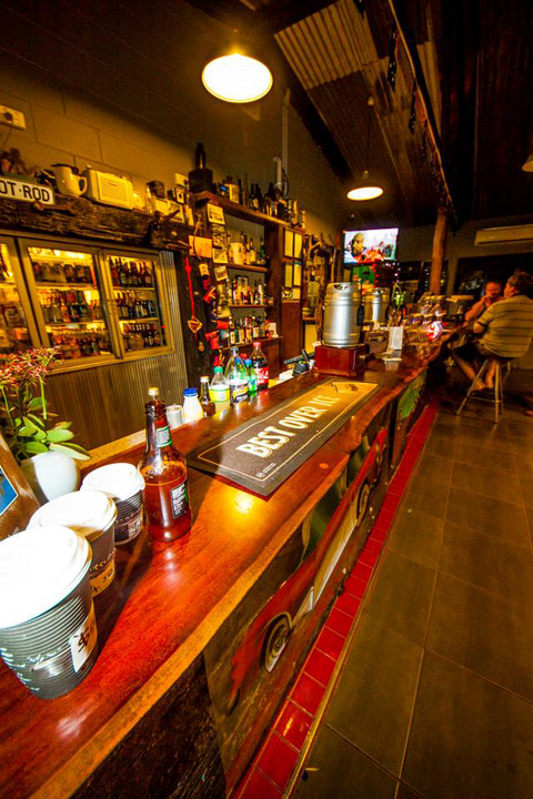 Emerald Springs Roadhouse - Mackay Tourism 4