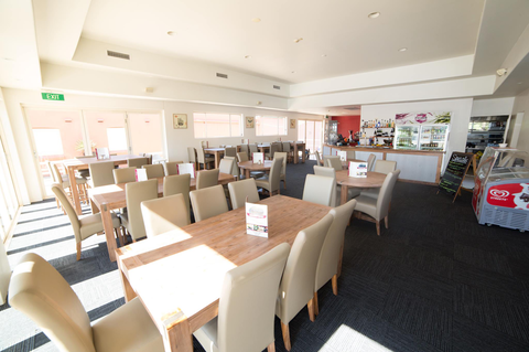 Hastings Hotel - Mackay Tourism 1