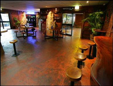 Litchfield Pub - Mackay Tourism 1
