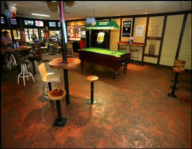 Litchfield Pub - Mackay Tourism 2