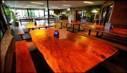 Litchfield Pub - Mackay Tourism 3