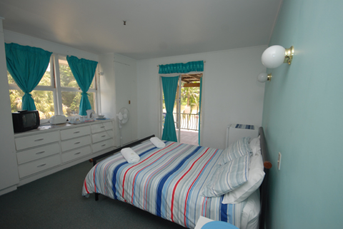 Riverview Hotel - Mackay Tourism 1