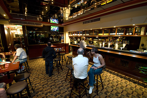 The Coach & Horses Hotel - Mackay Tourism 4
