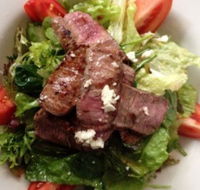 Kirribilli Village Cafe  Ristorante - Mackay Tourism