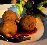 Via Napoli Pizzeria - Mackay Tourism