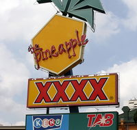 Pineapple Hotel - Mackay Tourism