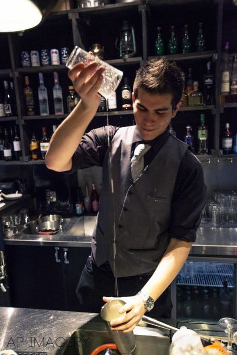 Zhou Zhou Bar - Mackay Tourism 4