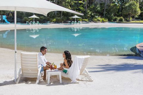 Sanctuary Cove Resort - Mackay Tourism 5