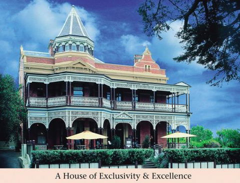 Queenscliff Hotel - Mackay Tourism 0