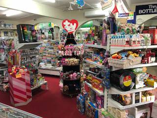 Hill Top Village Store - Mackay Tourism 4