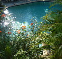 Avoca Beach Hotel - Mackay Tourism