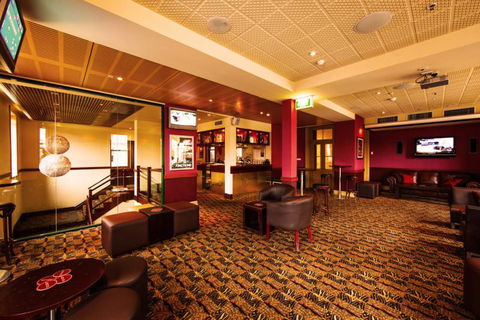 The Coach & Horses Hotel - Mackay Tourism 4