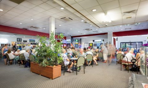 Taree Leagues Sports Club - Mackay Tourism 3