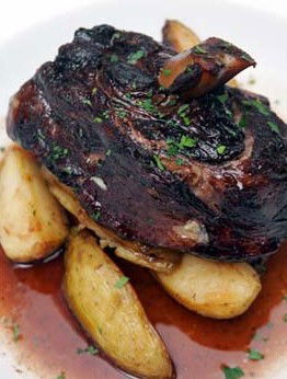 Allure Restraunt Bar - Mackay Tourism 4