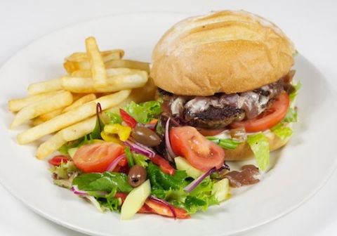 Renato's Italian Restaurant - Mackay Tourism 3