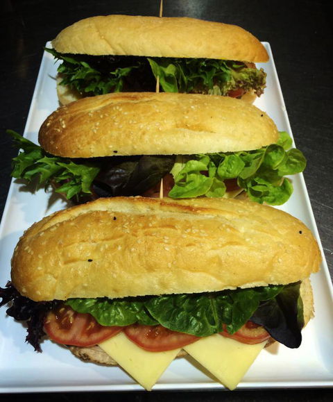 Zoe's Sweet Boutique Cafe - Mackay Tourism 3