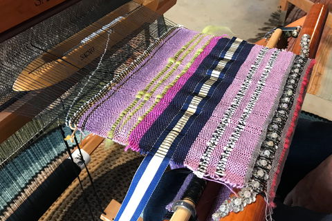 An Introduction To Weaving - Mackay Tourism 2
