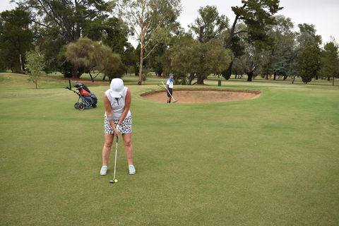 Howlong Golden Shoe Nine Hole Golf Tournament - Mackay Tourism 0