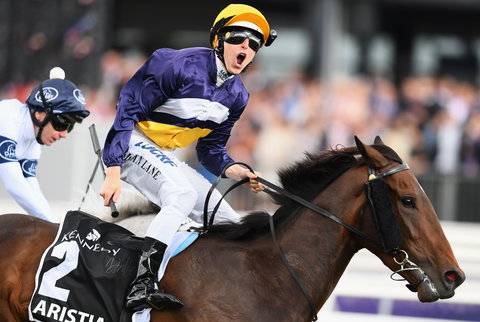 Melbourne Cup Carnival - Mackay Tourism 2