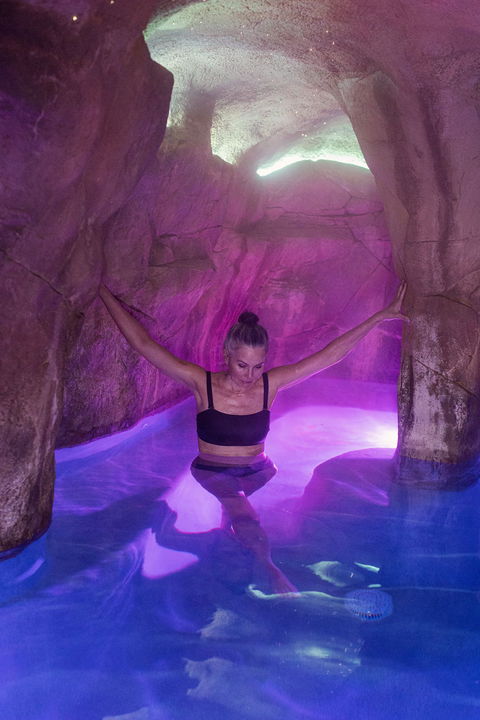 Winter Bliss - Deep Blue Hot Springs Warrnambool - Mackay Tourism 0