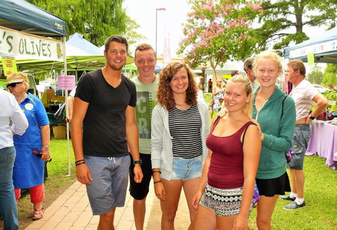 Gloucester Farmers Market - Mackay Tourism 0