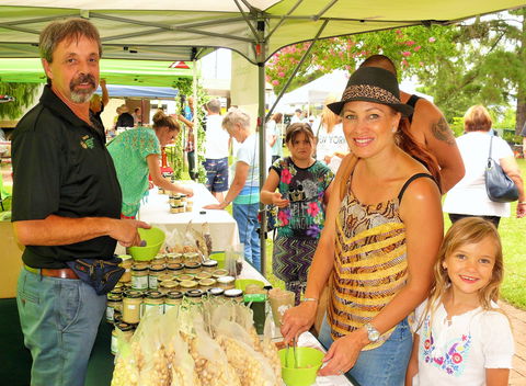 Gloucester Farmers Market - Mackay Tourism 1
