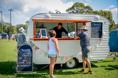 Huskisson Market - Mackay Tourism 2