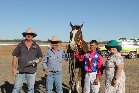 Annual Prairie Races - Mackay Tourism 0