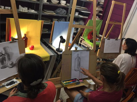 Art Classes With Violetta Strabic - Mackay Tourism 0