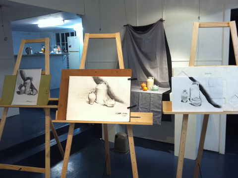 Art Classes With Violetta Strabic - Mackay Tourism 1