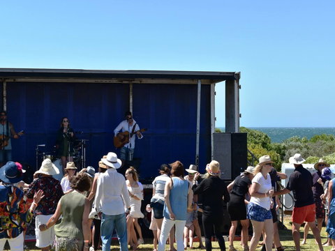 Cape Jaffa Food And Wine Festival - Mackay Tourism 1
