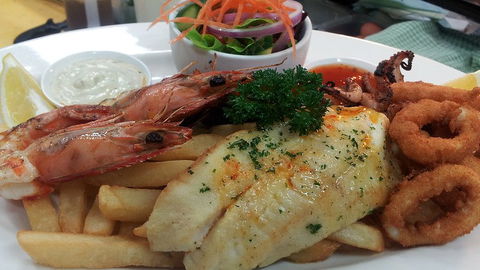 Nunzio's Pizza And Pasta Family Restaurant - Mackay Tourism 0