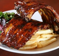 Oscar's Hotel Restaurant - Mackay Tourism