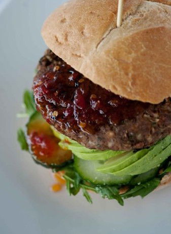 Moo Gourmet Burgers - Mackay Tourism 5