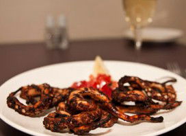 Orexi Greek Mediterranean Restaurant - Mackay Tourism 3