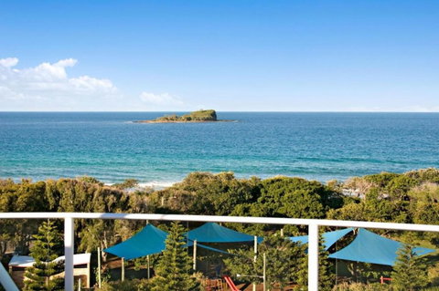 Santorini Twin Waters - Mackay Tourism 2