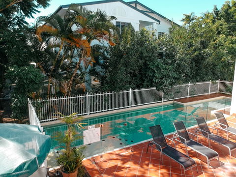Beach Terraces- Port Douglas - Mackay Tourism 1