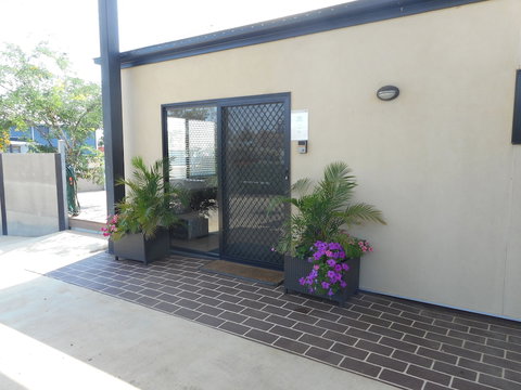 Injune Motor Inn - Mackay Tourism 1